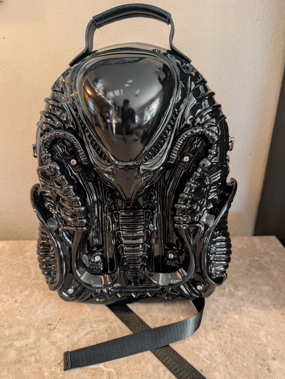 Alien VS Predator PVC Xenomorph Shaped Purse Sci-fi Backpack Black 3D Creepy